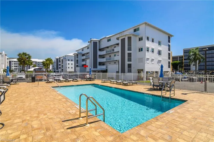 4531 Bay Beach Ln 134, Fort Myers Beach, Florida 33931