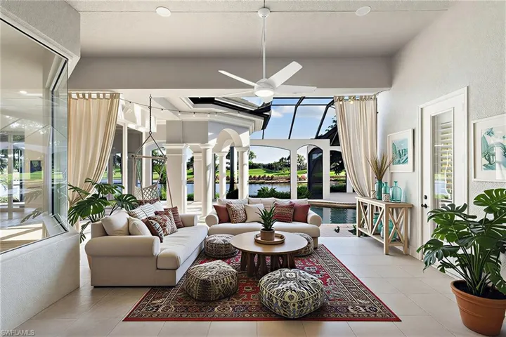 Pocket sliders open to the lanai for seamless indoor-outdoor living
