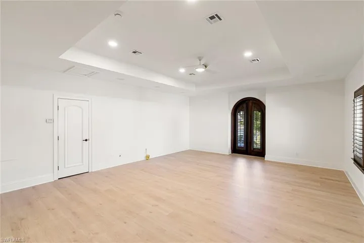 Bonus Room / Entertainment Room / Game Room or Additional Bedroom - open, private and spacious