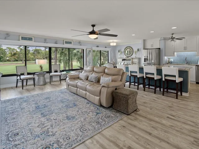 Lots of space in this Naples Fl. condo