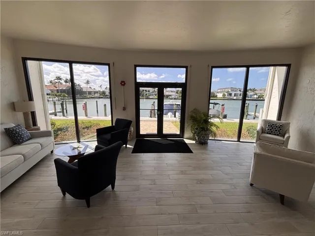 Lobby at Pelican Point with Bay Views