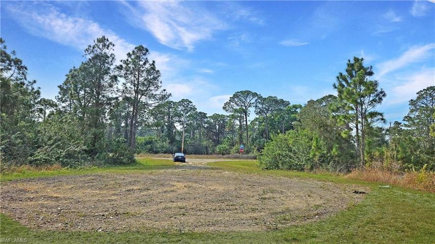 1007 Norwood CT, LEHIGH ACRES FL 33974