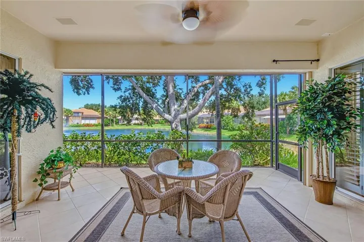 2325 Island Cove Cir, Naples, Florida 34109