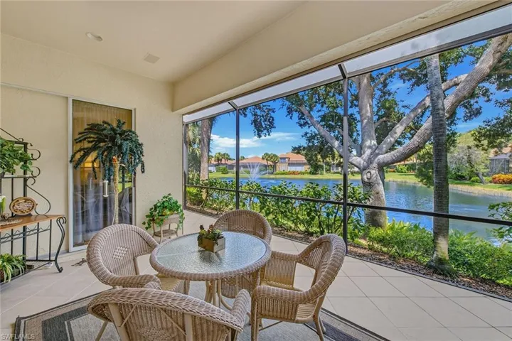 2325 Island Cove Cir, Naples, Florida 34109