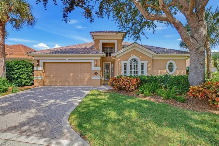 2325 Island Cove Cir, Naples, Florida 34109