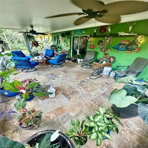 View of patio / terrace with ceiling fan