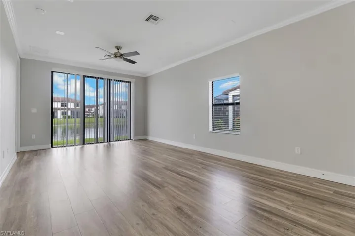 7948  Bristol  CIR, Naples, FL 34120