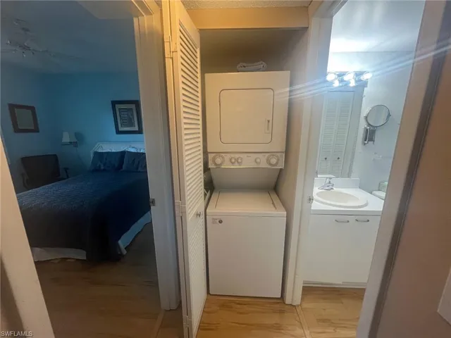 Stackable Washer and Dryer