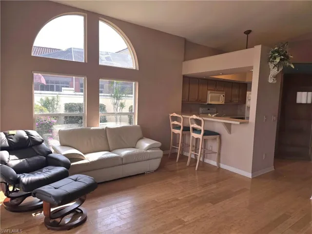 9930  Las Casas  DR, Fort Myers, FL 33919