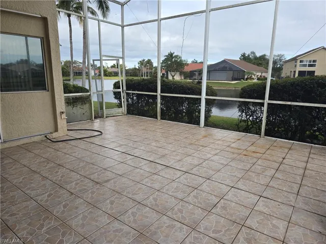 Extended & Screened Lanai.