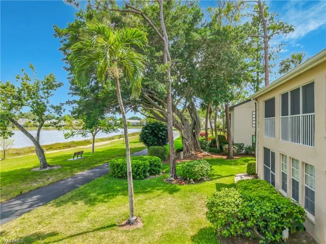 1708  Kings Lake  BLVD, Naples, FL 34112