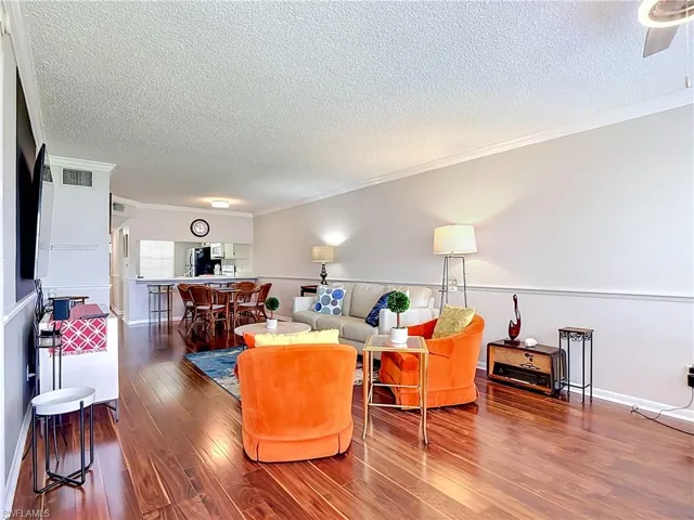 1708  Kings Lake  BLVD, Naples, FL 34112