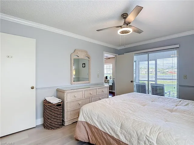 1708  Kings Lake  BLVD, Naples, FL 34112