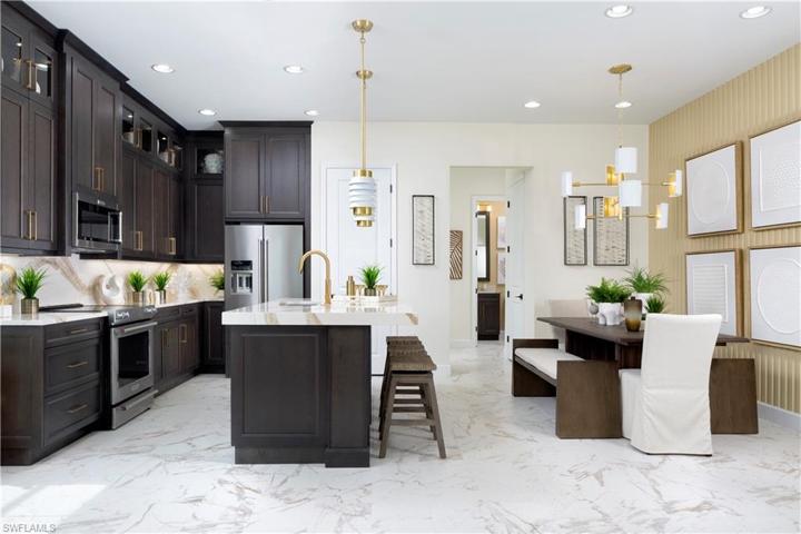 7286  Saona  CT, Naples, FL 34113