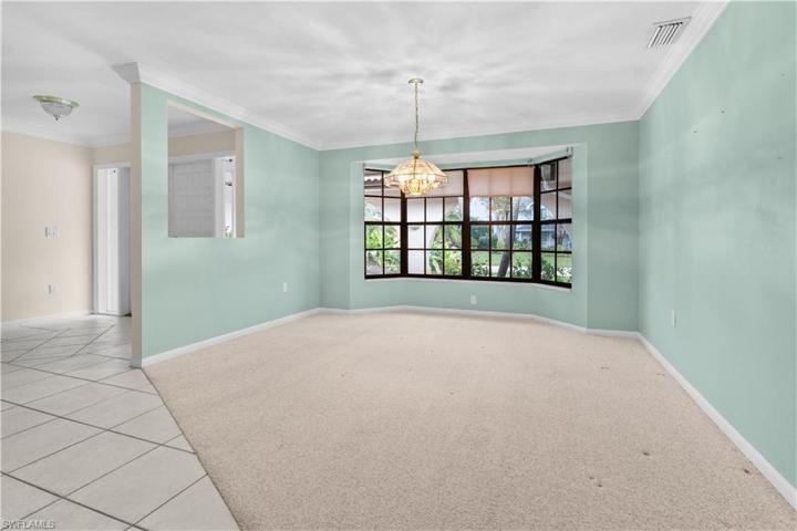 145 Forestwood DR, NAPLES FL 34110