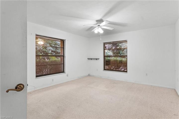 145 Forestwood DR, NAPLES FL 34110