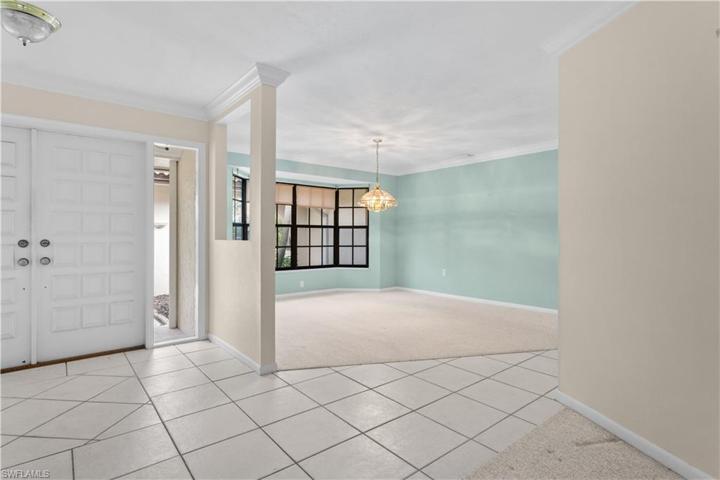 145 Forestwood DR, NAPLES FL 34110
