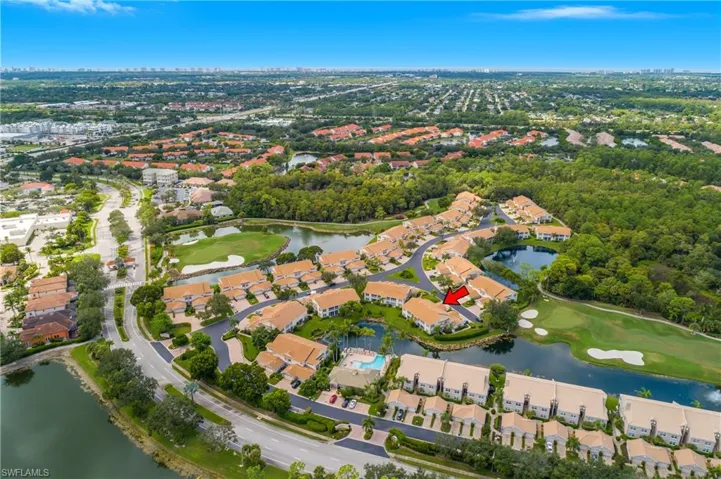 5643  Sandlewood  CT, Naples, FL 34110