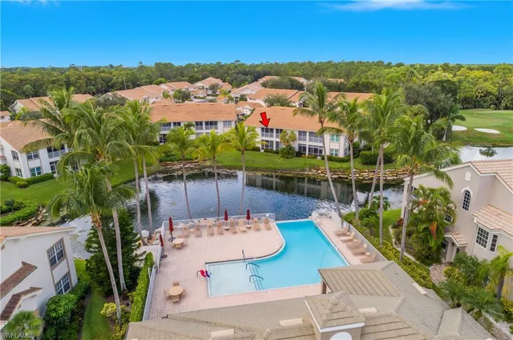 5643  Sandlewood  CT, Naples, FL 34110