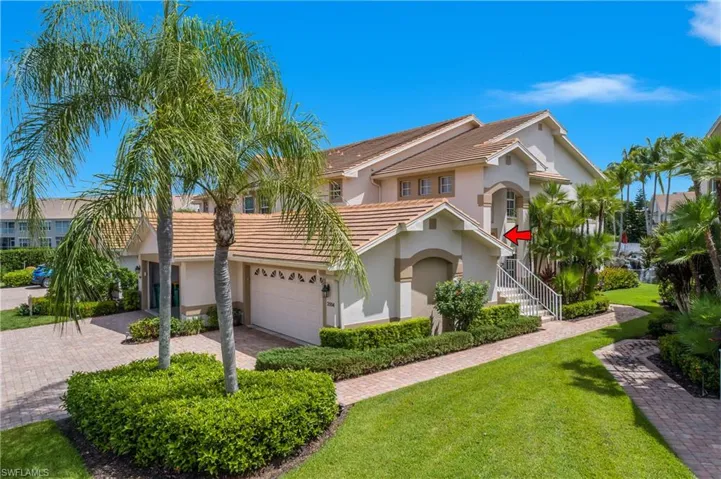 5643  Sandlewood  CT, Naples, FL 34110