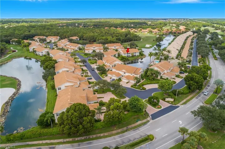 5643  Sandlewood  CT, Naples, FL 34110
