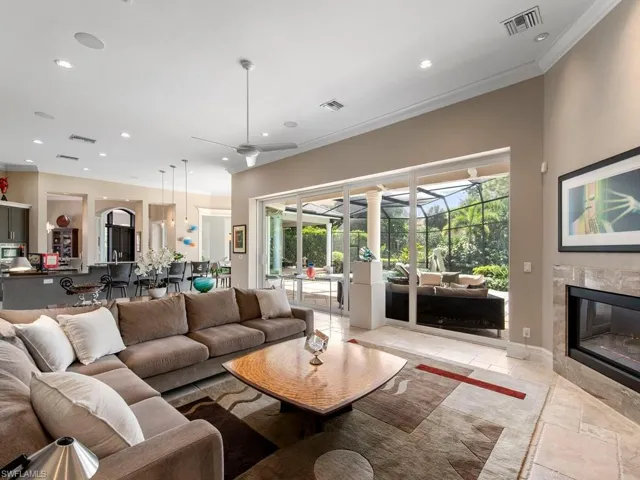 11617 Useppa Ct, Naples, Florida 34110