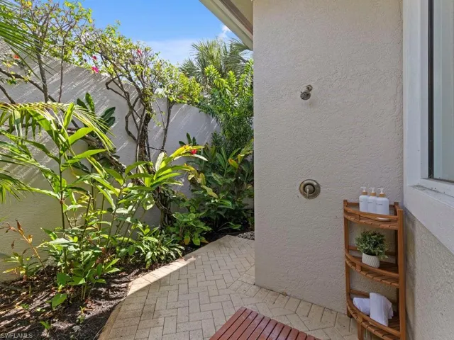 11617 Useppa Ct, Naples, Florida 34110