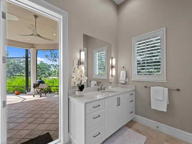 11617 Useppa Ct, Naples, Florida 34110