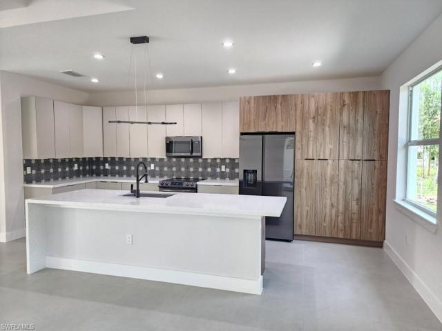 4847 44th ST NE, NAPLES FL 34120