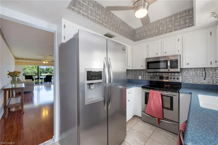 492 Bristle Cone Ln # 47, Naples, Florida 34113