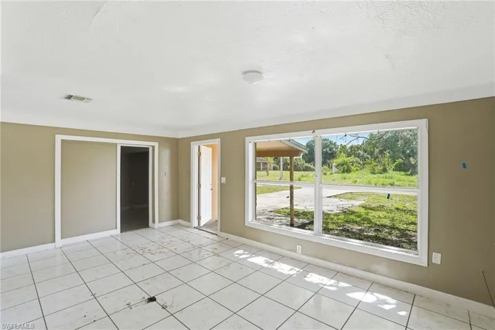 1507  Bert  DR, Fort Myers, FL 33916