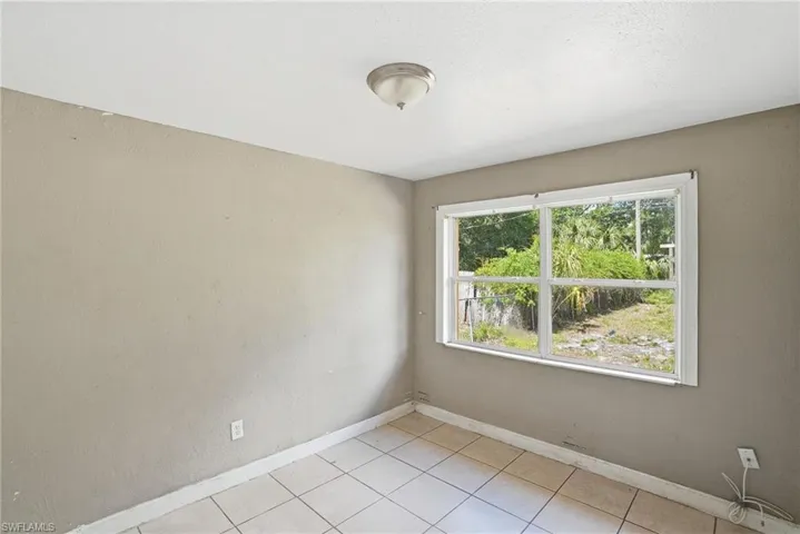 1507  Bert  DR, Fort Myers, FL 33916