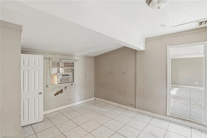1507  Bert  DR, Fort Myers, FL 33916