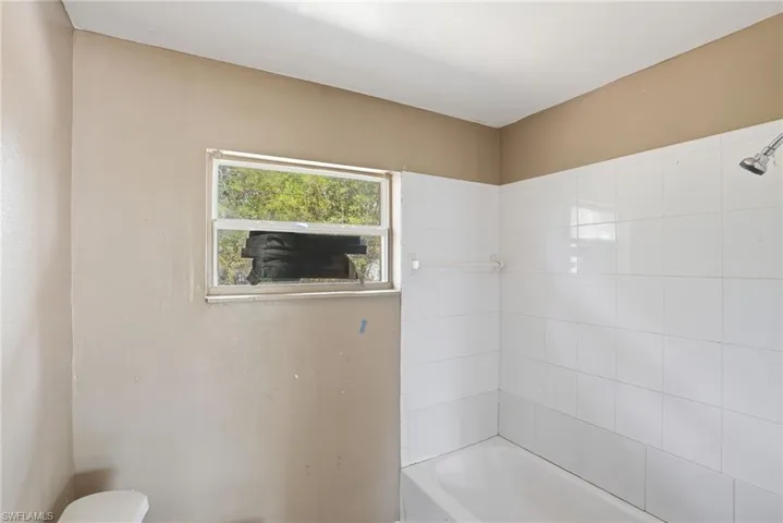 1507  Bert  DR, Fort Myers, FL 33916