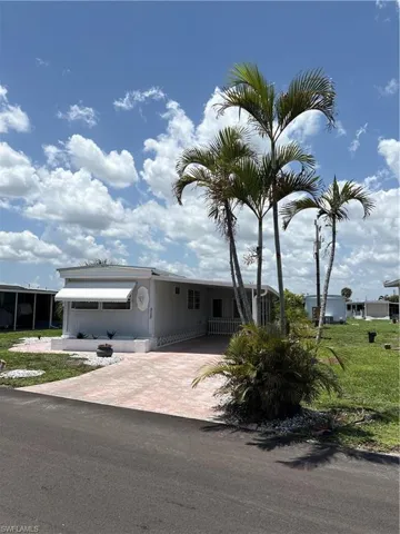 3130 Mercury Ln, North Fort Myers, Florida 33903
