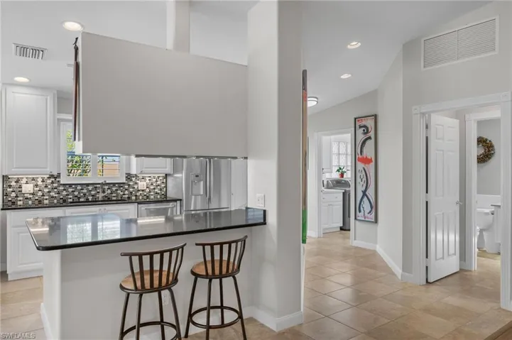 Breakfast Bar