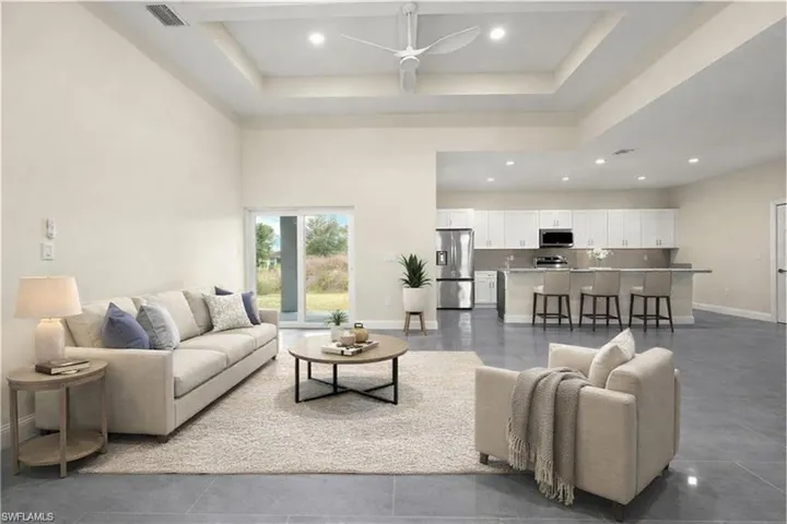 1043 Albert Ave, Lehigh Acres, Florida 33971