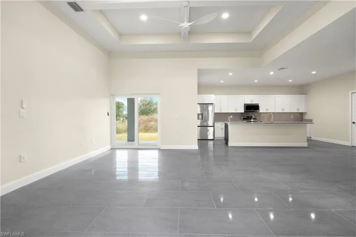 1043 Albert Ave, Lehigh Acres, Florida 33971