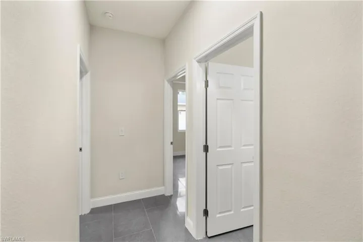 1043 Albert Ave, Lehigh Acres, Florida 33971