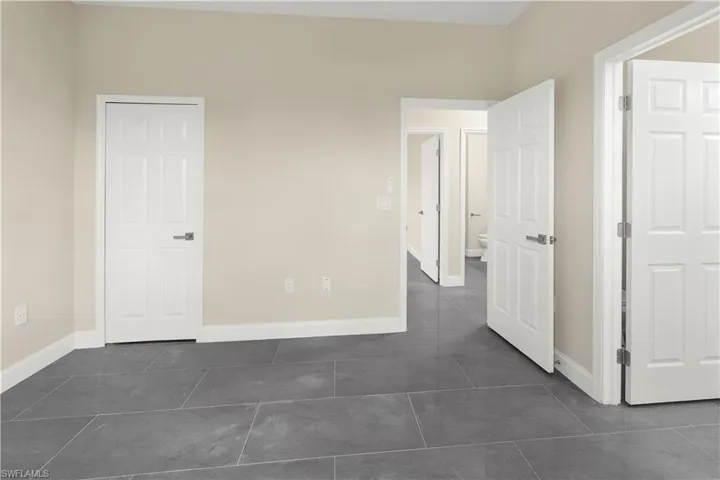 1043 Albert Ave, Lehigh Acres, Florida 33971