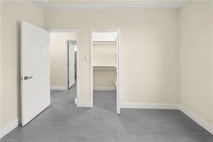 1043 Albert Ave, Lehigh Acres, Florida 33971