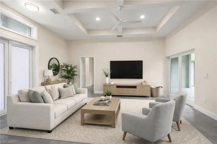 1043 Albert Ave, Lehigh Acres, Florida 33971