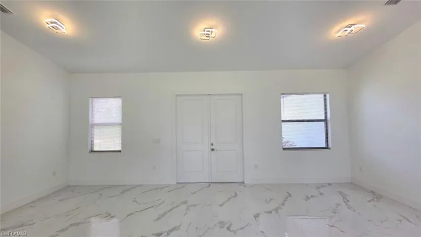 2915 28th St Sw, Lehigh Acres, Florida 33976