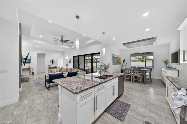 3833 Sw 14th Pl, Cape Coral, Florida 33914