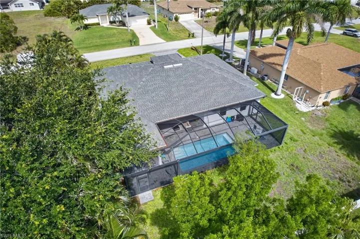3833 Sw 14th Pl, Cape Coral, Florida 33914