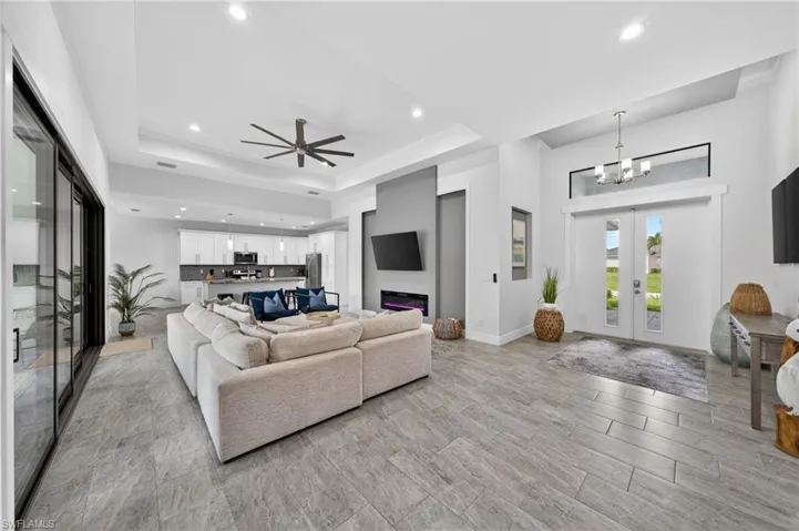 3833 Sw 14th Pl, Cape Coral, Florida 33914