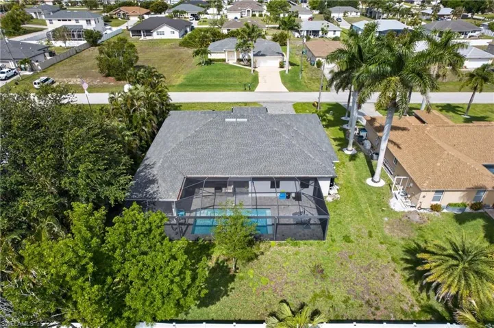 3833 Sw 14th Pl, Cape Coral, Florida 33914