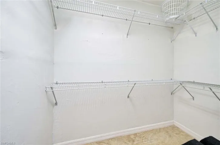 Walk-in Closet