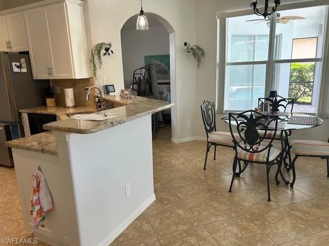 Breakfast nook