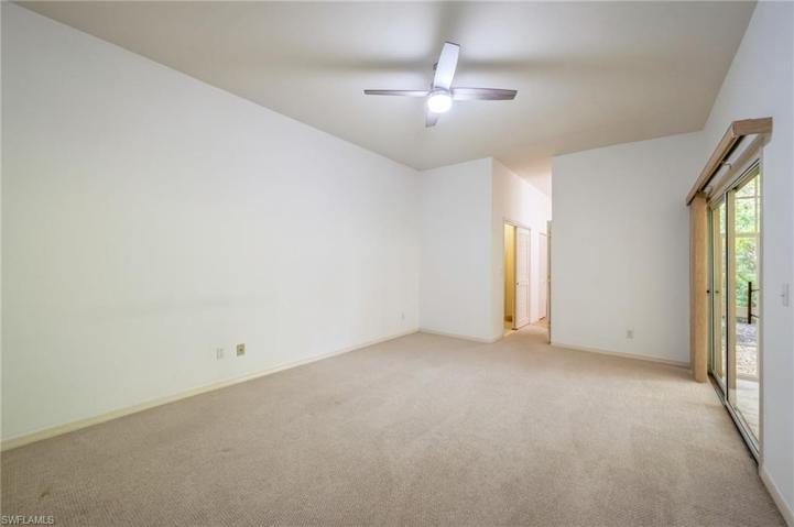 103  Amblewood  LN, Naples, FL 34105